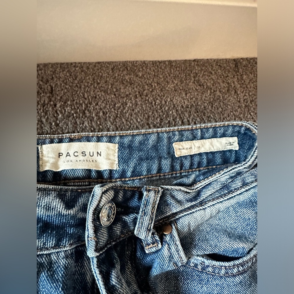 PacSun Mom Jeans
